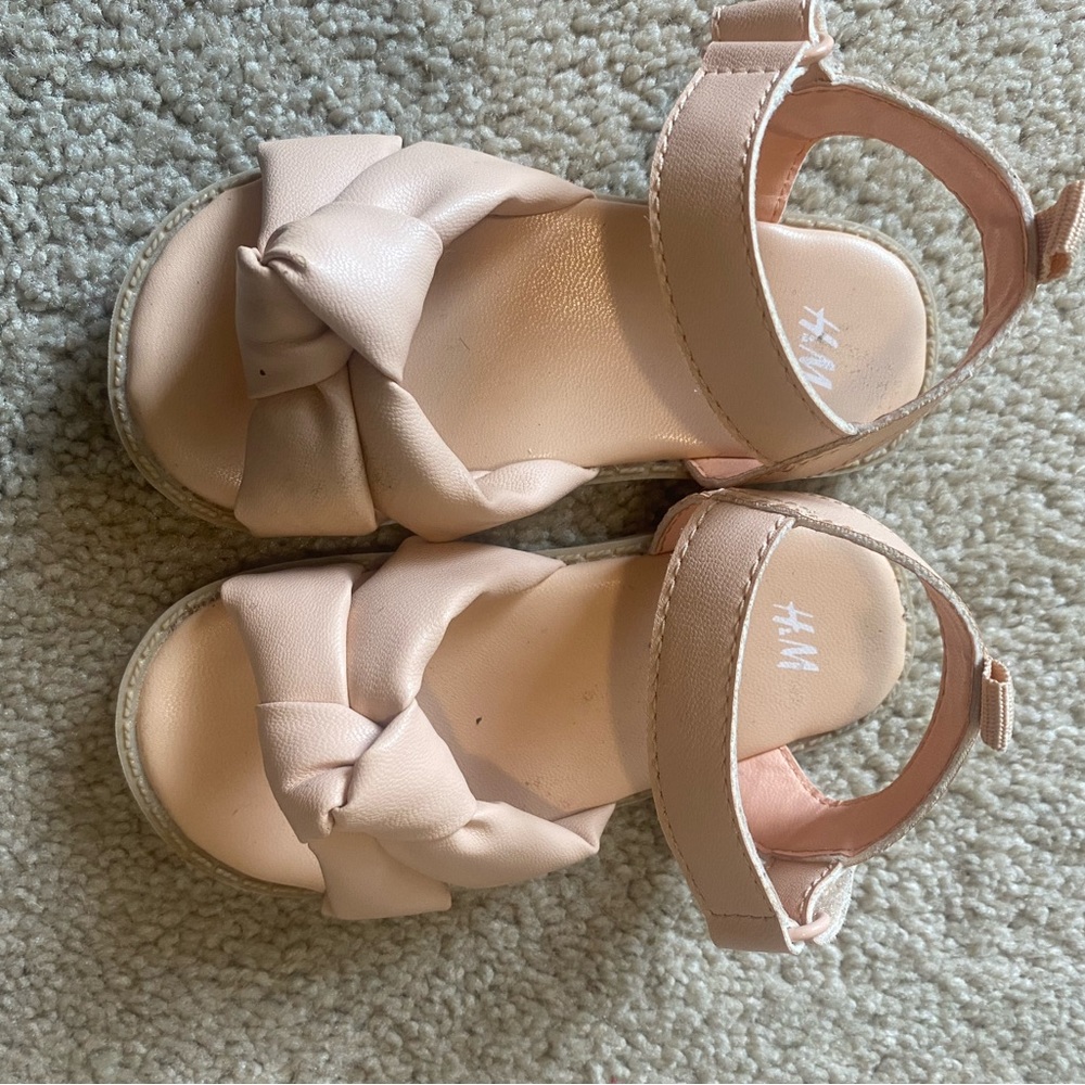 toddler shoes , 2 pairs